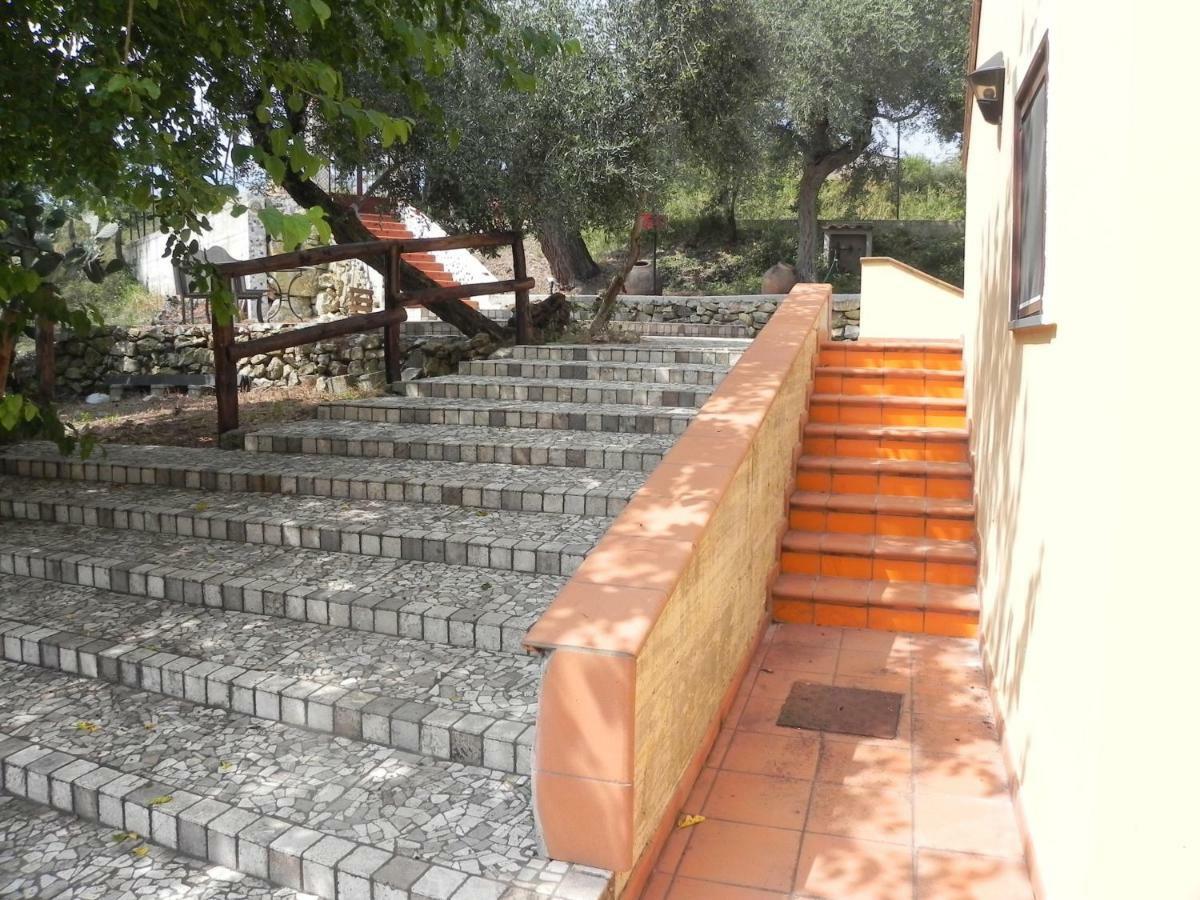 Agriturismo B&B Il Rifugio Di Nino Contursi Exterior photo